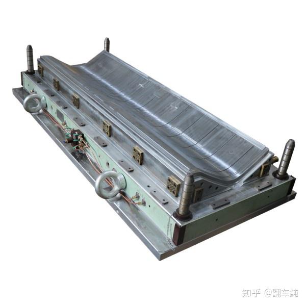 SMC模具全景解析 高性能復合材料模壓成型解決方案與模具材料的核心突破